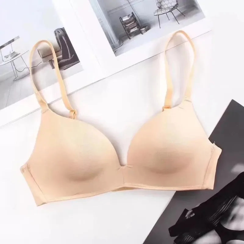 Simple Seamless Underwear Sexy Gathered Bras Soft Breathable Bras Solid Color Underwear Girls Women Underwear Accessories