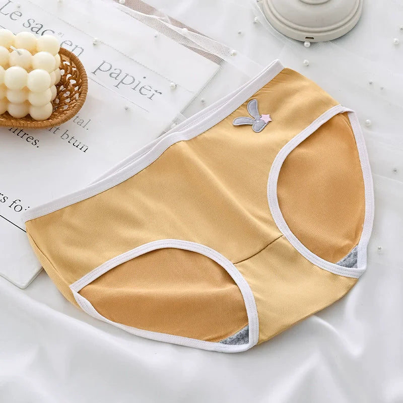 New 5-Piece Cute Underwear Set For Women, Comfortable And Breathable Triangle Underwear, Solid Color Mid Waist Casual Underwear